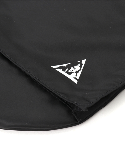 HYSTERIC GLAMOUR（ヒステリックグラマー）の「エアフォースナイロン ヘルメットバッグ BIG（トートバッグ・メンズ・カーキ/グリーン系カモフラージュ/ブラック・FREE）」の8枚目の写真