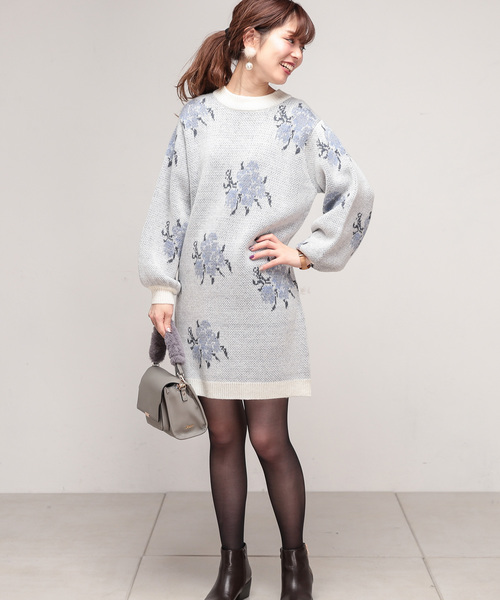natural couture(ナチュラルクチュール)の「ローズジャガードワンピース(ワンピース・レディース・オフホワイト/ブラック/ピンク・FREE)」の2枚目の写真