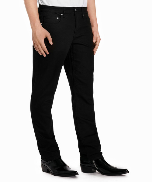 Calvin Klein Jeans(カルヴァンクラインジーンズ)の「ボディ スリム ブラック ジーンズ CKJ027(デニムパンツ・メンズ・ブルー・32inch/30inch/28inch/34inch/31inch/29inch/33inch)」の3枚目の写真