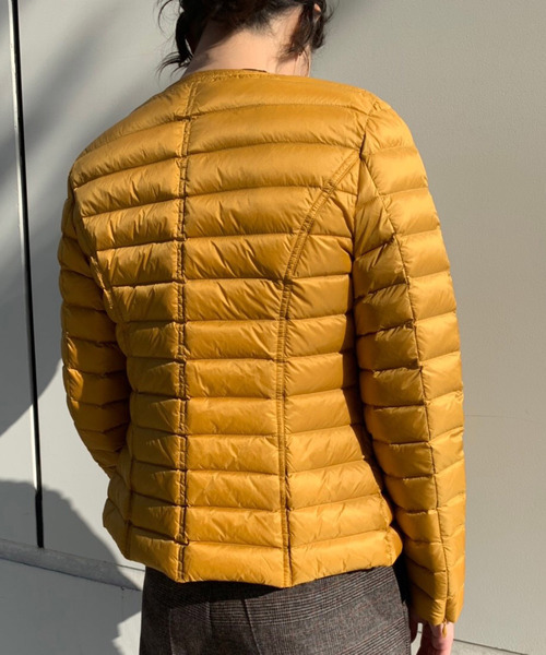 J.O.T.T(ジョット)の「JOTT ノーカラー パッカブル ダウンジャケット /9800-DOUDA(ダウンジャケット/コート・レディース・ベージュ/ネイビー/イエロー・S)」の12枚目の写真