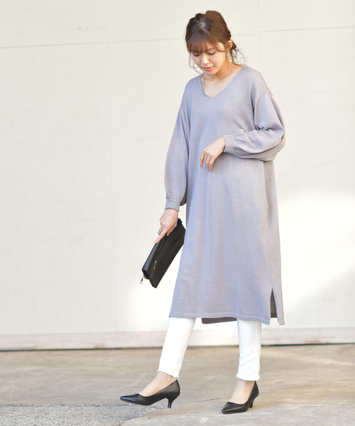 rps(アールピーエス)の「ボリューム袖Vネックニットワンピース(ワンピース・レディース・ベージュ/ラベンダー/アイボリー/ブラック/杢グレー/グレー系その他/キャメル/カーキ/ボルドー・M)」の20枚目の写真