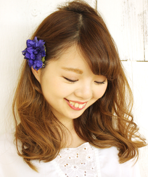 Kastane（カスタネ）の「【CHACO】ヘアクリップ（その他ヘアアクセサリー・レディース・ブルー・FREE）」の6枚目の写真