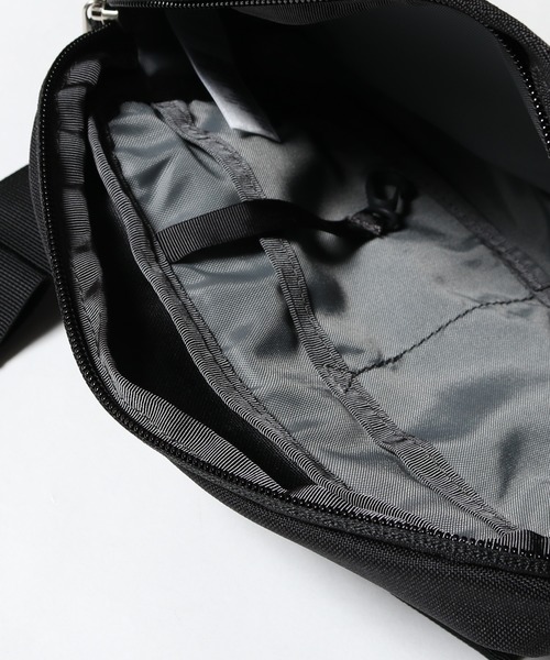 THE NORTH FACE(ザノースフェイス)の「THE NORTH FACE/ザ・ノースフェイス BOZER HIP PK Ⅱ RTO ボディバッグ(ボディバッグ/ウエストポーチ・メンズ・ブラック・ONE SIZE)」の5枚目の写真