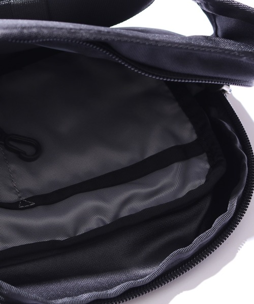 THE NORTH FACE(ザノースフェイス)の「THE NORTH FACE/ザ・ノースフェイス BOZER HIP PK Ⅱ RTO ボディバッグ(ボディバッグ/ウエストポーチ・メンズ・ブラック・ONE SIZE)」の12枚目の写真
