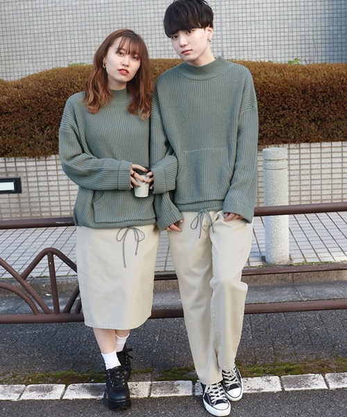 PairPair（ペアペア）の「ドロスト＆ポケット付きモックネックニット（ニット/セーター・レディース・その他/ライトベージュ/ベージュ・MEDIUM/LARGE）」の11枚目の写真