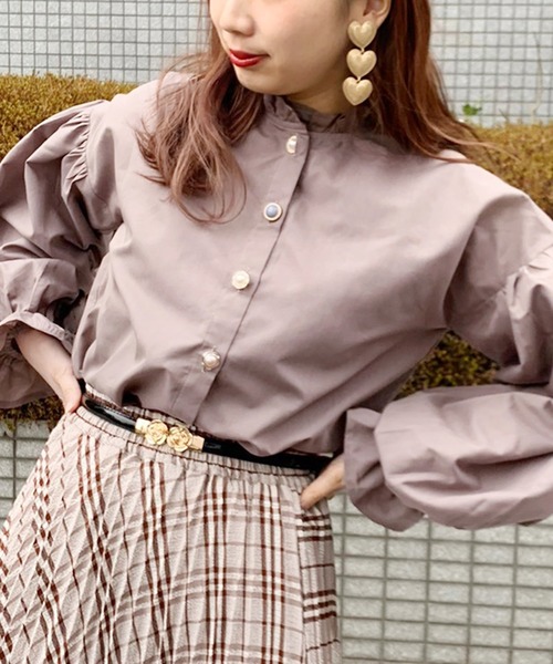 apres jour（アプレジュール）の「イロイロボタンハイネックブラウス【ZOZOTOWN限定アイテム】（シャツ/ブラウス・レディース・ブラック/オフホワイト/アイボリー/ライトグリーン/モカ/ラベンダー・フリー）」の8枚目の写真