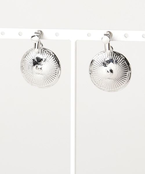 WC（ダブル シー）の「WC/ミドルモチーフイヤリング（イヤリング・レディース・その他1/その他2/その他3・FREE）」の4枚目の写真