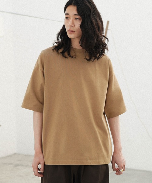 WYM LIDNM（ウィム バイ リドム）の「EXTRA FINE COTTON BASIC TEE（Tシャツ/カットソー・メンズ・ホワイト/アッシュブラウン/ベージュ/ブルー系その他/オレンジ系その他/グレー/グリーン系その他/ピンク系その他/チャコール/ブルー/ブラウン/パープル系その他/イエロー/グリーン系その他2/ブラック/グリーン系その他3/ライトグレー/モカ/グリーン系その他4/ブルー系その他2/ダークグレー/グレー系/ダークグリーン/ブルー系その他3/ダークネイビー/テラコッタ/ネイビー系/ベージュ系/グレイッシュブルー/ブラウン系/ブラウン系2/グレー系2・M/L/S/XL/XS）」の16枚目の写真