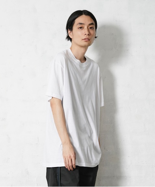 United Athle（ユナイテッドアスレ）の「【United Athle/ユナイテッドアスレ】Tシャツ 　無地　ユニセックス クルーネック（Tシャツ/カットソー・メンズ・ホワイト/ブラック・SMALL/MEDIUM/LARGE/X-LARGE/XX-LARGE）」の11枚目の写真