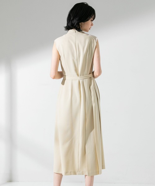 UNITED TOKYO（ユナイテッドトウキョウ）の「アシメトリックストアワンピース（ワンピース・レディース・ブラック/ベージュ/ブルー・0）」の10枚目の写真