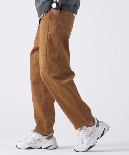 MGV(エムジーヴィー)の「スモーキートーンテーパードシルエットイージーパンツ(その他パンツ・メンズ・モカ/ナチュラル/グリーン/ブラック/グレー/ライトパープル/グレイッシュブルー/ブラック×ホワイト/アイボリー/キャメル/ワイン/テラコッタ/ブラウン/ベージュ/グレー×ホワイト・LARGE/MEDIUM)」の14枚目の写真