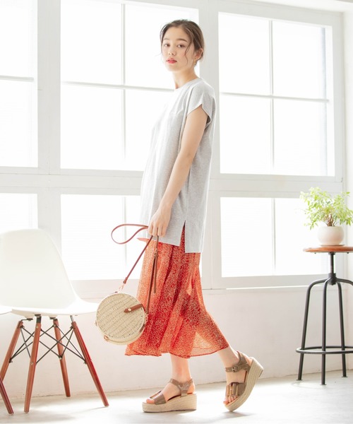 Heather(ヘザー)の「ホログラムプリントチュニックT 891617(Tシャツ/カットソー・レディース・ホワイト/グレー/ブラック・FREE)」の14枚目の写真