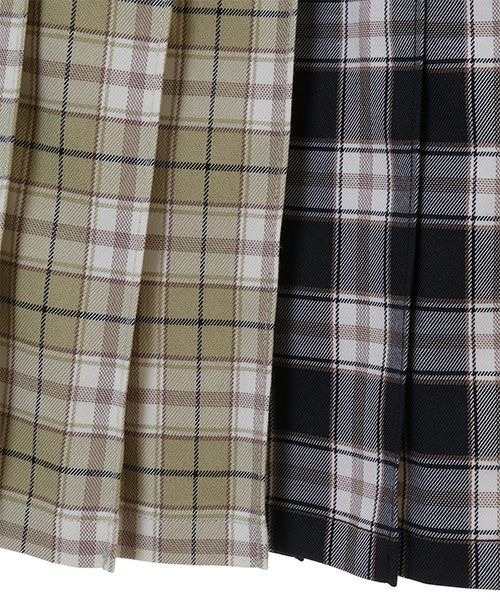 Candy Stripper（キャンディストリッパー）の「ADDICTION PLEATS MINI スカート（スカート・レディース・ベージュ/レッド/グリーン・1/2）」の7枚目の写真