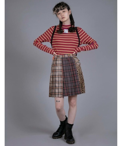 Candy Stripper（キャンディストリッパー）の「ADDICTION PLEATS MINI スカート（スカート・レディース・ベージュ/レッド/グリーン・1/2）」の6枚目の写真