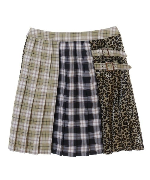 Candy Stripper（キャンディストリッパー）の「ADDICTION PLEATS MINI スカート（スカート・レディース・ベージュ/レッド/グリーン・1/2）」の21枚目の写真