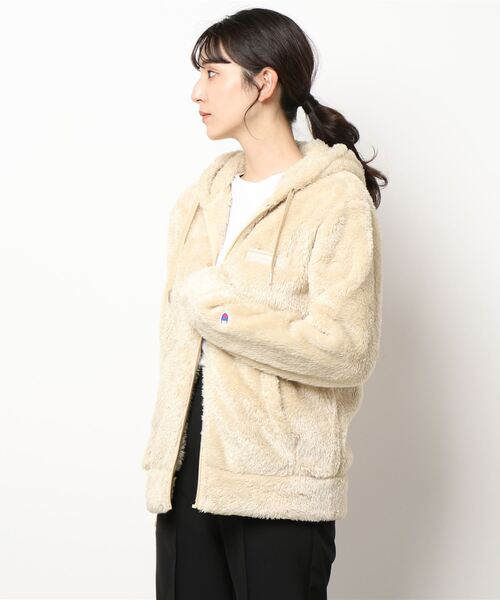 Champion(チャンピオン)の「チャンピオンシェルパフーディブルゾン(ブルゾン・レディース・ブラック/ブルー系その他/チャコール/オリーブ/オフホワイト/ベージュ・FREE/XL/L)」の4枚目の写真