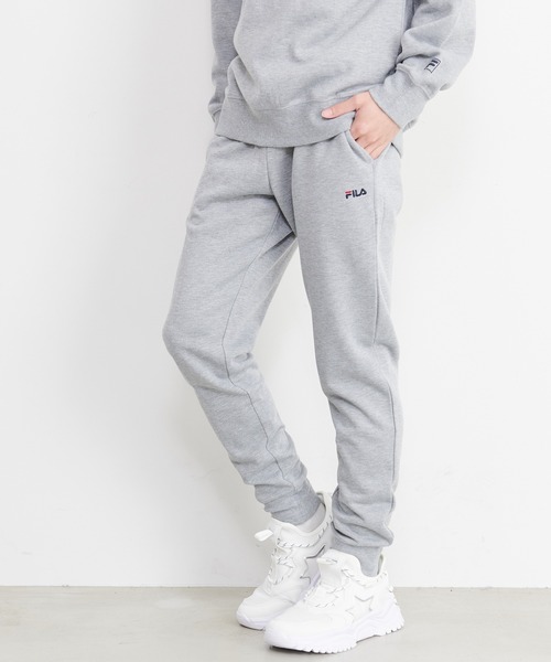 【セール】【FILA/フィラ】WEB限定 別注 ワンポイント ロゴ刺繍 ワンマイルウェア セットアップ スウェット ビッグシルエット トレーナー&ジョガーパンツ 裏毛（ルームウェア/パジャマ）｜FILA（フィラ）