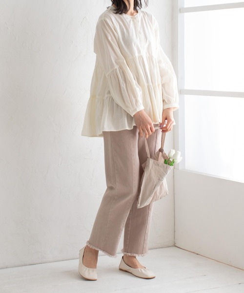 Mysa&Liina(ミーサリーナ)の「センターシームフリンジカラーデニムパンツ(デニムパンツ・レディース・パープル/オフホワイト/イエロー/ピンク/ミント/グレー/サックスブルー・M)」の17枚目の写真