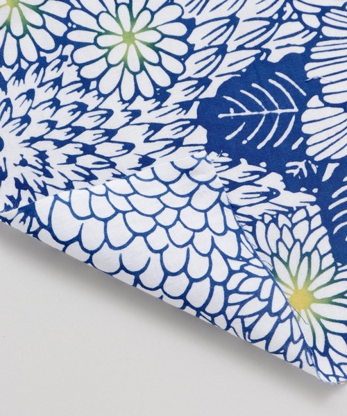 カヤ(カヤ)の「【カヤ】注染手ぬぐい 菊爛(ハンカチ/ハンドタオル・レディース・ネイビー/ホワイト系その他・FREE)」の3枚目の写真