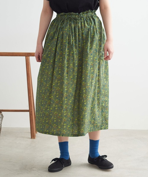 chambre de charme（シャンブルドゥシャーム）の「cdc ドビー コクリコプリント　ギャザースカート（スカート・レディース・ネイビー/カーキ・FREE）」の3枚目の写真