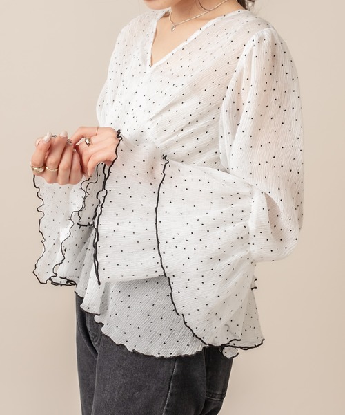 mline（エムライン）の「[mline] WEB限定 ドビードットシフォンブラウス（シャツ/ブラウス・レディース・ホワイト/ブラック/ベージュ・FREE）」の2枚目の写真