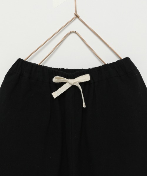 LOWRYS FARM（ローリーズファーム）の「メンアサワイドテーパードパンツ　936647（その他パンツ・キッズ・ブラック/オレンジ/グリーン/ドット・110/120/130）」の10枚目の写真