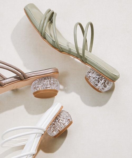 menue（メヌエ）の「スクエアトゥ5連ストラップクリアヒールサンダル（サンダル・レディース・ライトグリーン/ベージュ系その他/ブラック/ホワイト/ゴールド/ブラウン系その他/ラベンダー・L/XS/XXS/LL/3L/S/M）」の6枚目の写真