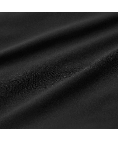 CHRONE(クロネ)の「CHRONE borderless straight trousers -female-(スラックス・レディース・ブラック/ベージュ/ネイビー・S/M/L)」の5枚目の写真