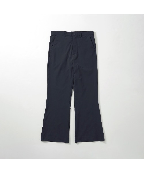 CHRONE(クロネ)の「CHRONE borderless straight trousers -female-(スラックス・レディース・ブラック/ベージュ/ネイビー・S/M/L)」の17枚目の写真