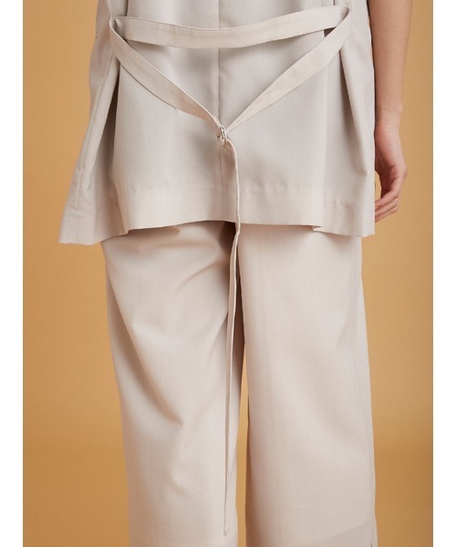 emmi（エミ）の「【emmi atelier】リサイクルポリリネン調ジャケット（テーラードジャケット・レディース・チャコールグレー/オフホワイト・1/0）」の4枚目の写真