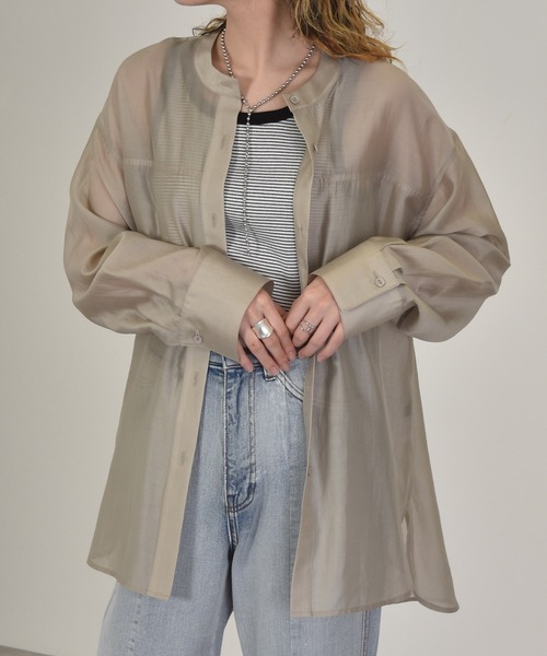 w closet（ダブルクローゼット）の「バンドカラーシアーシャツ（シャツ/ブラウス・レディース・ライトグレー/ライトベージュ・マルチサイズ）」の20枚目の写真