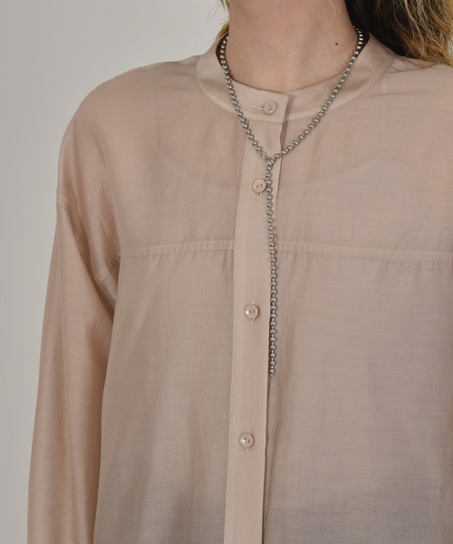 w closet（ダブルクローゼット）の「バンドカラーシアーシャツ（シャツ/ブラウス・レディース・ライトグレー/ライトベージュ・マルチサイズ）」の16枚目の写真