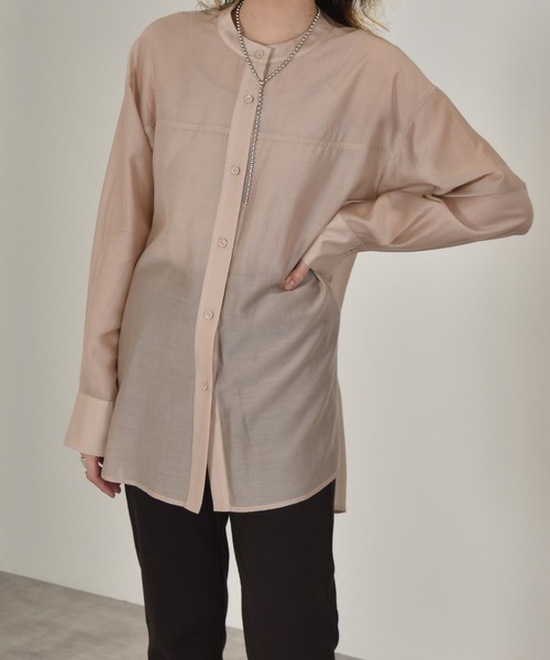 w closet（ダブルクローゼット）の「バンドカラーシアーシャツ（シャツ/ブラウス・レディース・ライトグレー/ライトベージュ・マルチサイズ）」の12枚目の写真