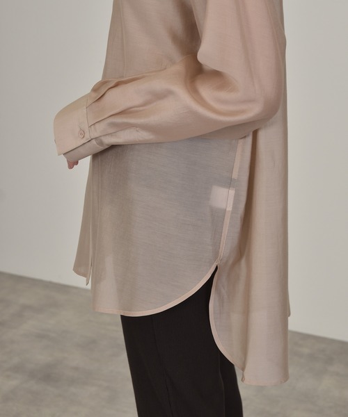 w closet（ダブルクローゼット）の「バンドカラーシアーシャツ（シャツ/ブラウス・レディース・ライトグレー/ライトベージュ・マルチサイズ）」の13枚目の写真