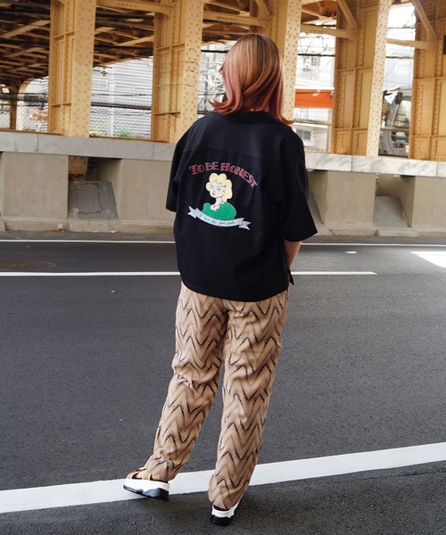 179/WG（イチナナキュウダブルジー）の「後ろ刺繍ボーリングシャツ（シャツ/ブラウス・レディース・グリーン/ブルー/ブラック/ベージュ・MEDIUM）」の9枚目の写真