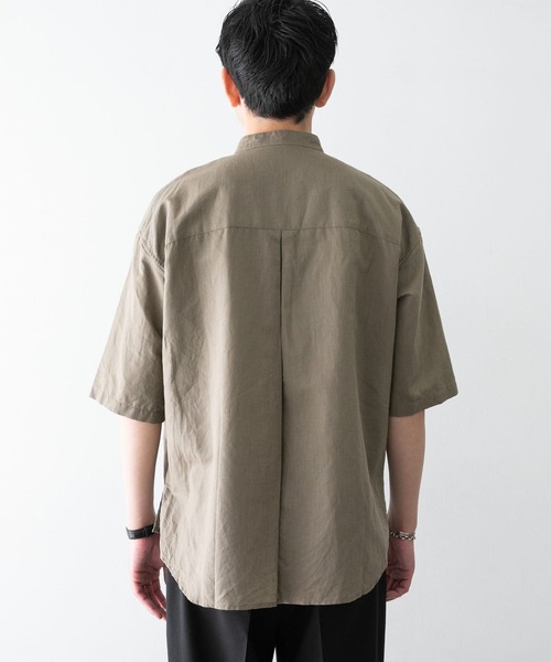URBAN RESEARCH ROSSO MEN（アーバンリサーチロッソメン）の「【一部WEB限定カラー】リネンヘンリーネックシャツ（シャツ/ブラウス・メンズ・ブラウン/ブラック/カーキ・X-LARGE/SMALL/LARGE/MEDIUM）」の18枚目の写真