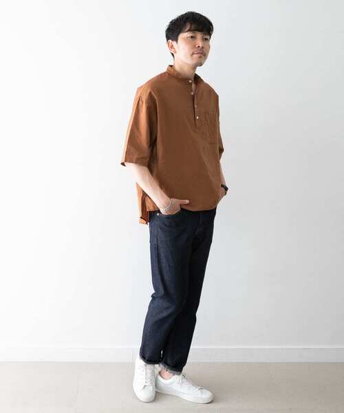 URBAN RESEARCH ROSSO MEN（アーバンリサーチロッソメン）の「【一部WEB限定カラー】リネンヘンリーネックシャツ（シャツ/ブラウス・メンズ・ブラウン/ブラック/カーキ・X-LARGE/SMALL/LARGE/MEDIUM）」の9枚目の写真