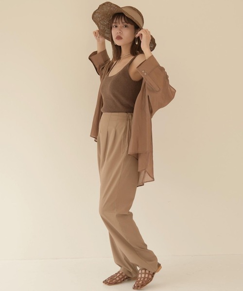 Amiur（エミレ）の「rib knit tank top（タンクトップ・レディース・ブラウン/オートミール・FREE）」の8枚目の写真