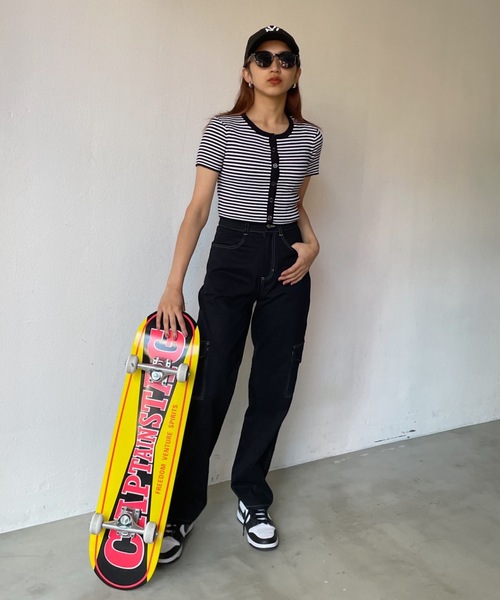 SHAGGIE（シャギー）の「ボーダーニットカーディガン（カーディガン/ボレロ・レディース・ブラック/オレンジ/グリーン・FREE）」の4枚目の写真