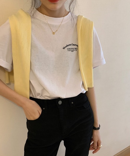 MANGROVE(マングローブ)の「バックロゴカジュアルTシャツ(Tシャツ/カットソー・レディース・ホワイト/ブラック・FREE)」の4枚目の写真