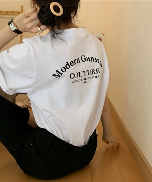 MANGROVE(マングローブ)の「バックロゴカジュアルTシャツ(Tシャツ/カットソー・レディース・ホワイト/ブラック・FREE)」の7枚目の写真