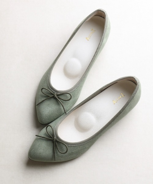 AcureZ（アキュアーズ）の「【made in japan】2cmヒール　リボンパンプス（パンプス・レディース・グレー/イエロー/レッド/グレー系その他/ブラウン系その他/レッド系その他/ブルー系その他/グリーン系その他/イエロー系その他/ミント/ベージュ系その他2/ネイビー系1・25.0cm/23.5cm/23.0cm/24.0cm/22.5cm/22.0cm/24.5cm）」の17枚目の写真