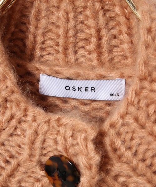 MADEMOISELLE ROPE'(マドモアゼル ロペ)の「【OSKER】チャンキーケーブルショートカーディガン(カーディガン/ボレロ・レディース・キャメル・FREE)」の17枚目の写真