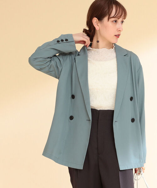 Ray BEAMS（レイビームス）の「Ray BEAMS / 4ボタン ダブル ソフト テーラードジャケット（テーラードジャケット・レディース・ブラック/ダークブラウン/ブルー系その他3・ONE SIZE）」の11枚目の写真