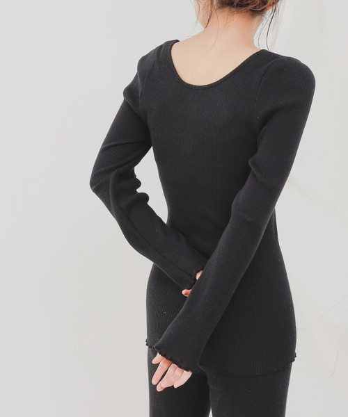 COLONY 2139（コロニートゥーワンスリーナイン）の「丸胴テレコ長袖トップス(セットアップ可)（Tシャツ/カットソー・レディース・チャコールグレー/オフホワイト/ブラック・MEDIUM/LARGE）」の9枚目の写真