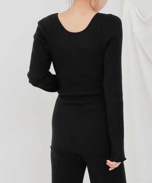 COLONY 2139（コロニートゥーワンスリーナイン）の「丸胴テレコ長袖トップス(セットアップ可)（Tシャツ/カットソー・レディース・チャコールグレー/オフホワイト/ブラック・MEDIUM/LARGE）」の10枚目の写真