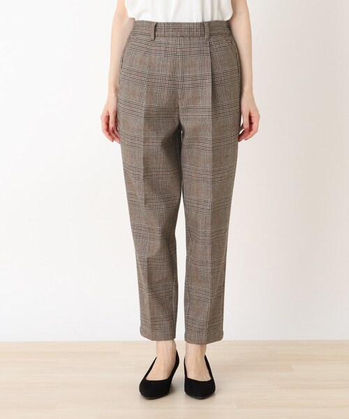 DRESKIP(ドレスキップ)の「◆裏に秘密(工夫)テーパードパンツ(その他パンツ・レディース・ブラック/オフホワイト/レモンイエロー/グレー系その他2/ダークブラウン系1・02/03/04)」の6枚目の写真