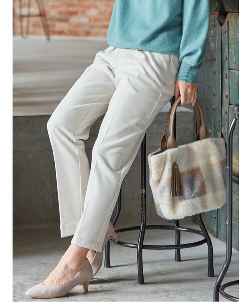 DRESKIP(ドレスキップ)の「◆裏に秘密(工夫)テーパードパンツ(その他パンツ・レディース・ブラック/オフホワイト/レモンイエロー/グレー系その他2/ダークブラウン系1・02/03/04)」の17枚目の写真