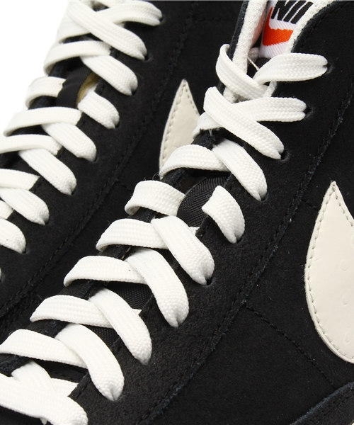 BEAMS BOY（ビームスボーイ）の「NIKE / ブレーザー MID プレミアム ヴィンテージ(638261-006/-008)（スニーカー・レディース・グレー/ブラック・25/24.5/24）」の8枚目の写真