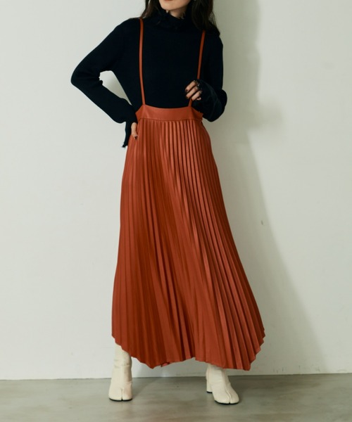 VACANCY（ヴァカンシー）の「フェイクレザープリーツスカート（スカート・レディース・ブラック/カーキ/オレンジ/ブルー・FREE）」の4枚目の写真